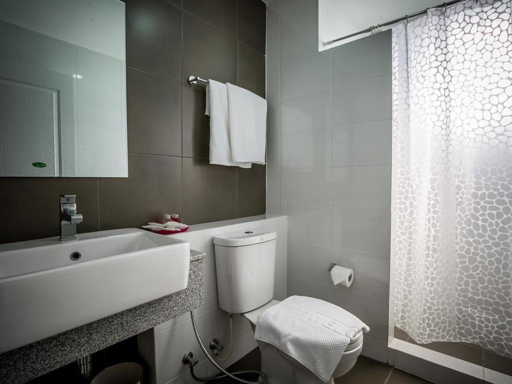 Appartamento Casa Asara Ban Khlong Nang Li Esterno foto